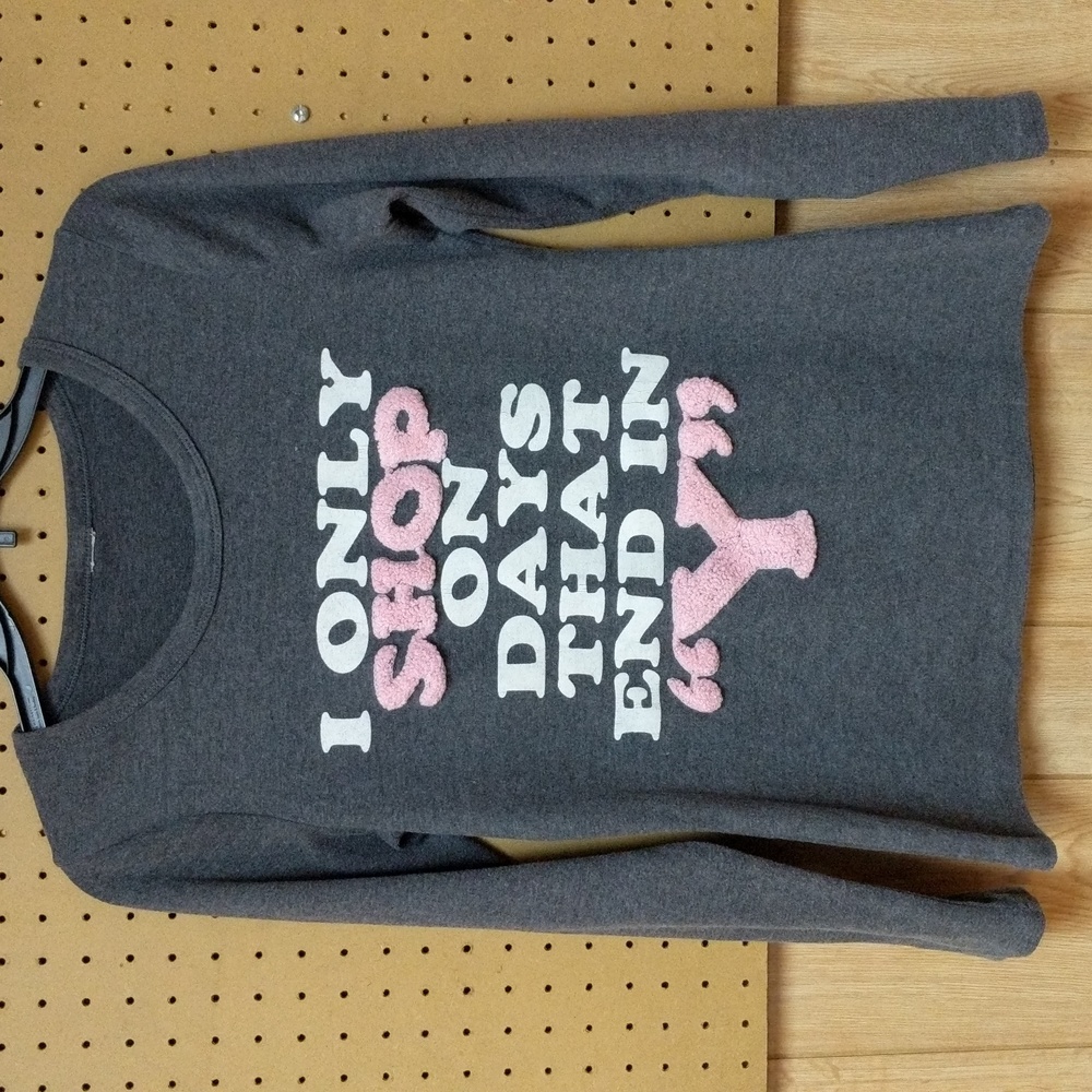 Long Sleeve  Sweater Size Small